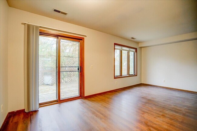 Building Photo - 58 Sunfish Ct