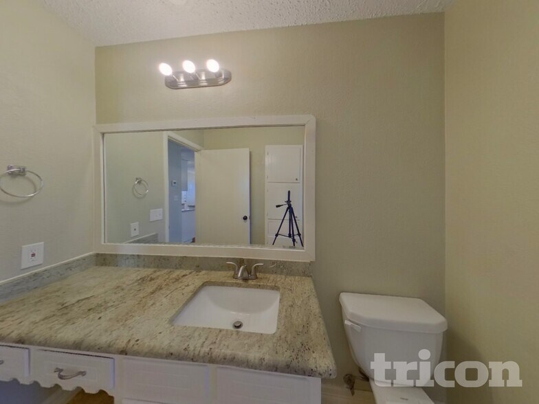 Building Photo - 1030 Bryant St