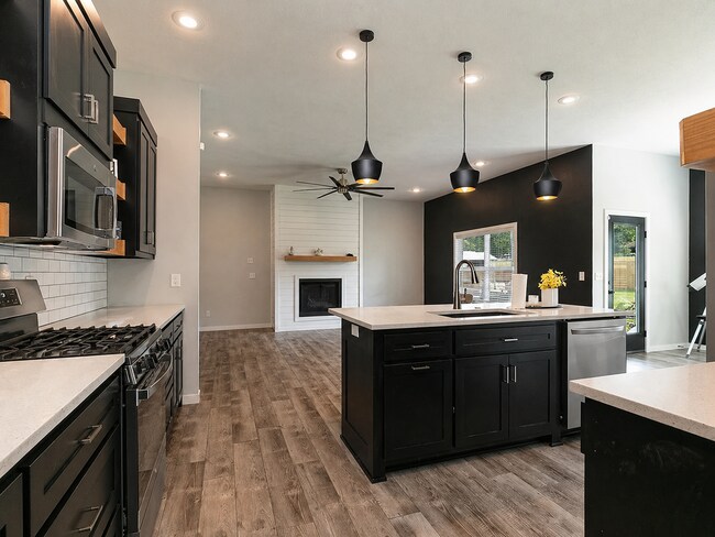 Building Photo - Your Dream Home Just Hit the Market – Don’t Miss Out!