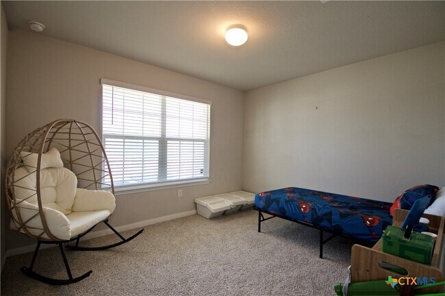Building Photo - 105 Harlan Dr