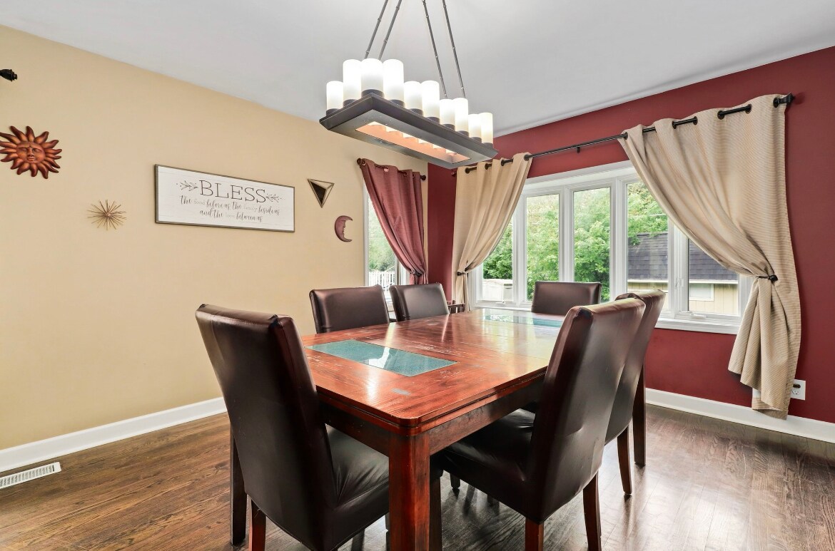 Dining Room - 511 Krause Ave