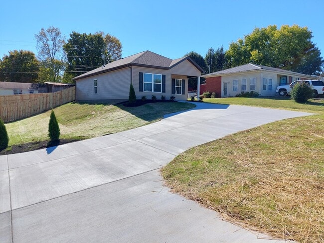 Primary Photo - 301 N James Campbell Blvd