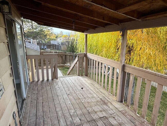 Building Photo - Upstairs Apartment Available-Two Bedroom, One Bath