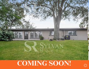 Building Photo - Enjoy living the good life in this 3 bedro...