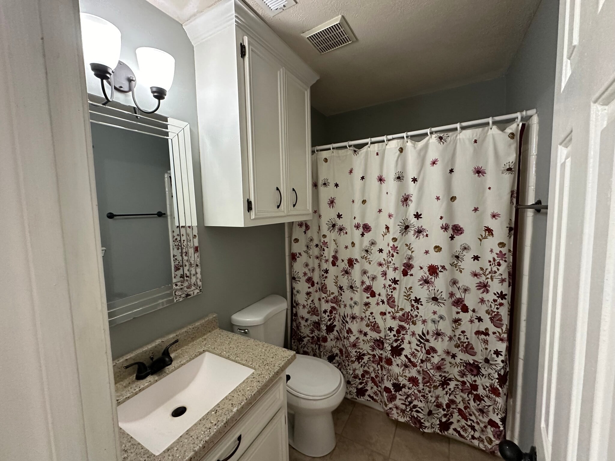master bath - 344 Brookwoods Dr