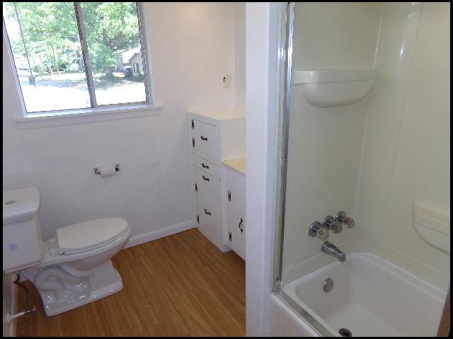 Building Photo - 11423 Birchwood Dr
