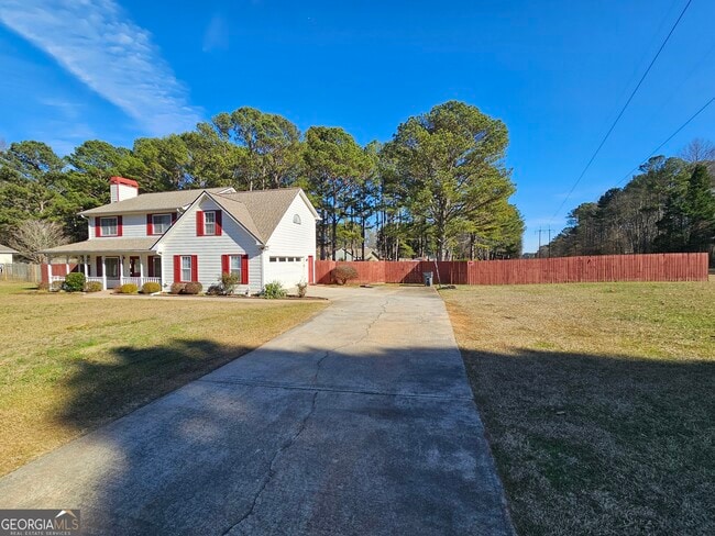 Building Photo - 611 Lora Smith Rd