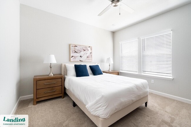 Building Photo - 84 San Filippo Dr SE