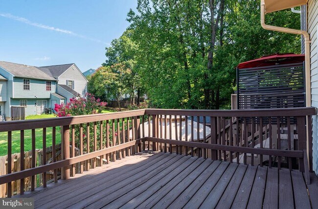 Building Photo - 2406 Rosecroft Ct