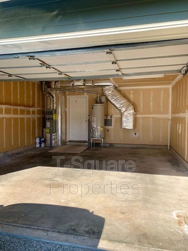 Building Photo - 13252 NE 183rd St
