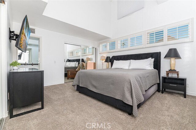 Building Photo - 1720 W Oceanfront