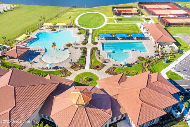 Building Photo - 8313 Loren Cove Dr