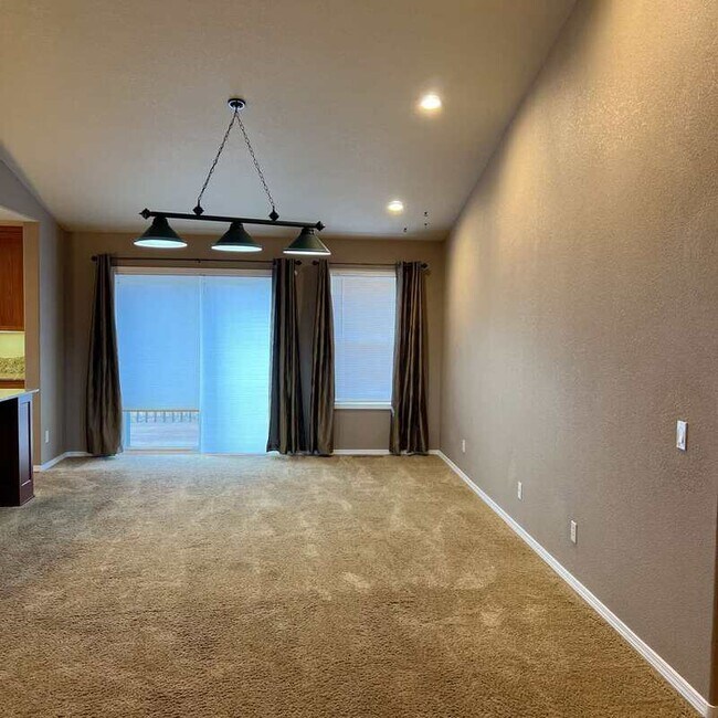 Building Photo - 2235 NW 15th St