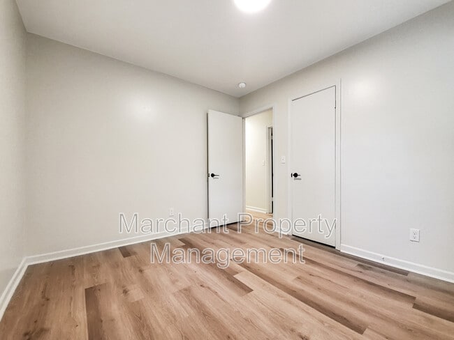 Building Photo - 106 Carlton Ct