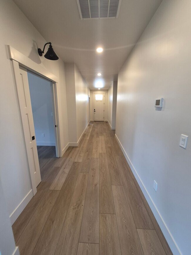 Building Photo - 3783 SW 47th St