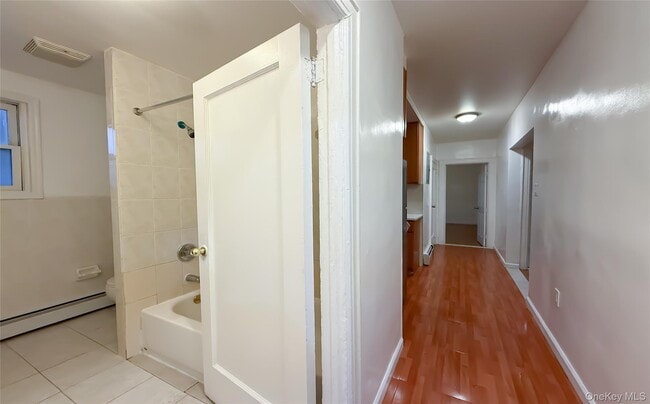 Building Photo - 33-30 145th Pl