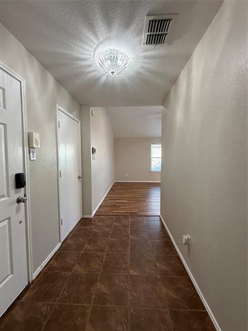 Building Photo - 705 Baldwin Rd