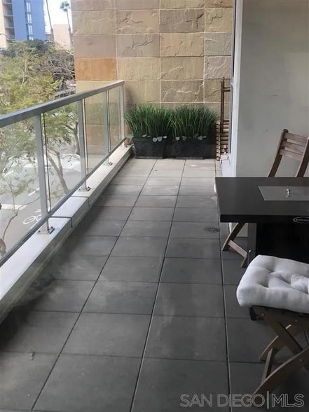 Building Photo - 1431 Pacific Hwy