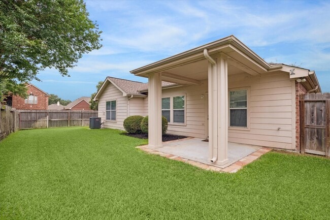 Building Photo - 21551 Elm Hurst Ln
