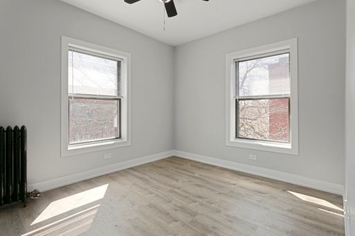 Building Photo - 1700 W Juneway Terrace