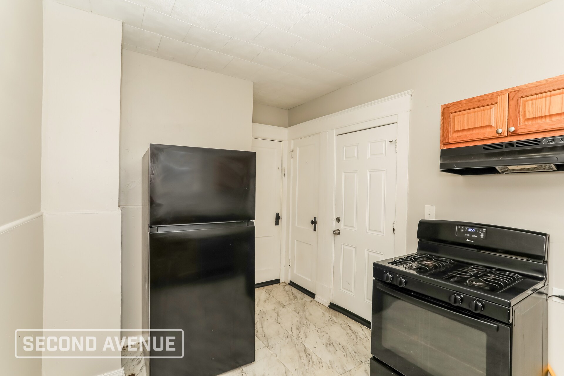 Building Photo - 4055 Palos St