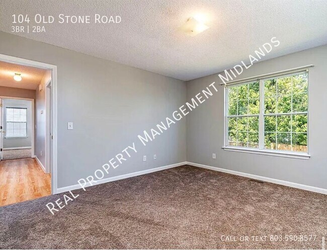 Building Photo - 104 Old Stone Rd