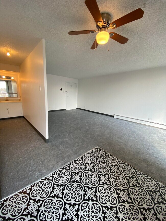 Building Photo - 4800 Hale Parkway, Unit 610 N