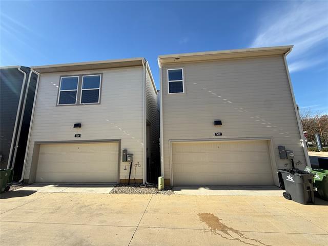 Building Photo - 509 S Mary St