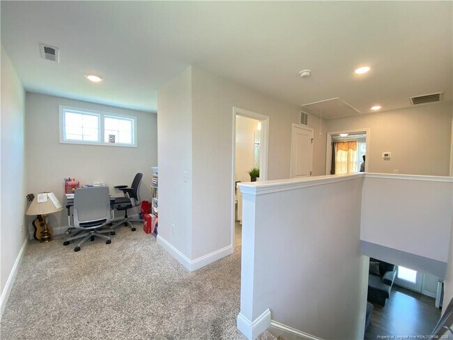 Building Photo - 5944 Rosser Pittman Rd
