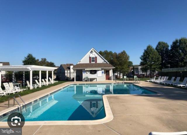 Building Photo - 2016 Greenes Way Cir