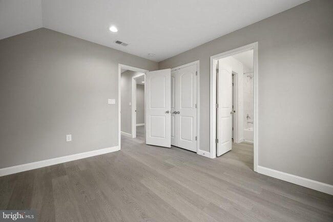 Building Photo - 2253 Papermill Rd