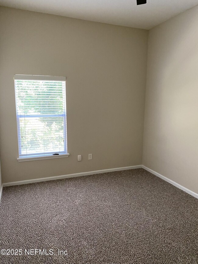 Building Photo - 4251 Migration Dr