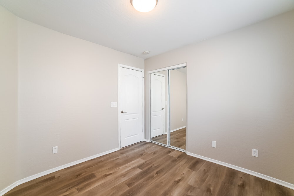 Building Photo - 3510 W Thurman Dr