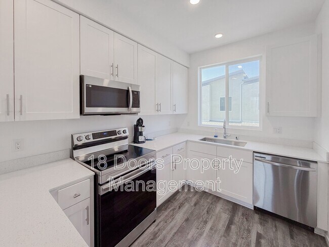 Building Photo - 1038 Cooper Pl