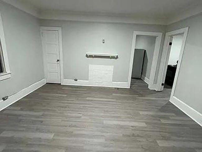 Building Photo - Renovated 3BR Home with Modern Floors & Fresh Interiors