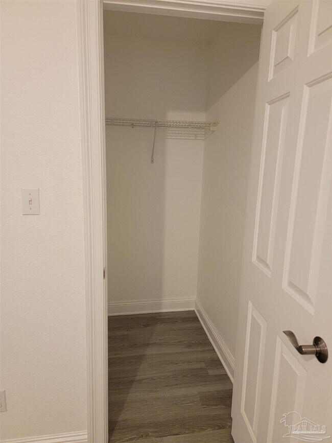 Building Photo - 4050 Indigo Dr