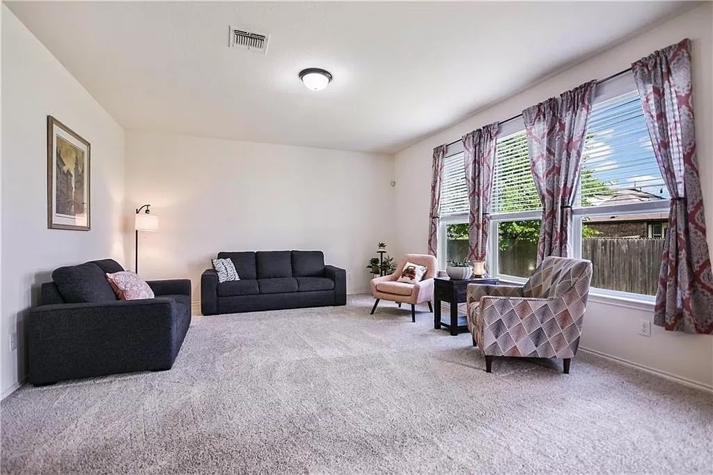 Building Photo - 7925 Arezzo Dr