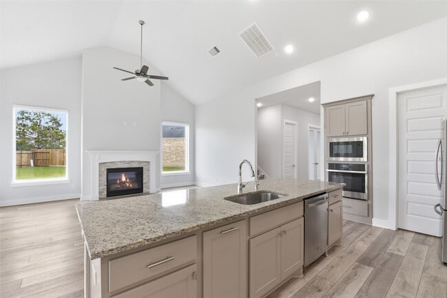 Building Photo - 3431 Mckinney Ridge Dr