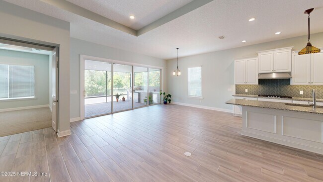 Building Photo - 152 Pine Haven Dr