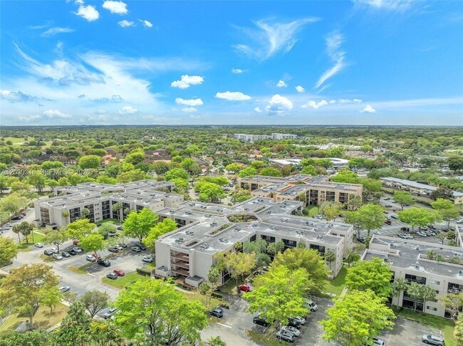 Building Photo - 8700 SW 133rd Avenue Rd