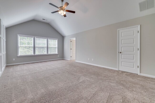 Building Photo - Beautifully maintained 4 / 2.5 home in John's Landing - Martinez, GA!