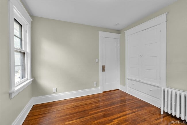 Building Photo - 69 W Northrup Pl