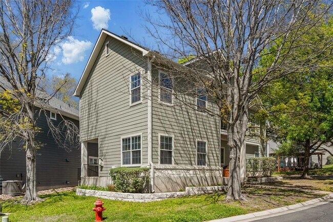 Building Photo - 411 W St Elmo Rd