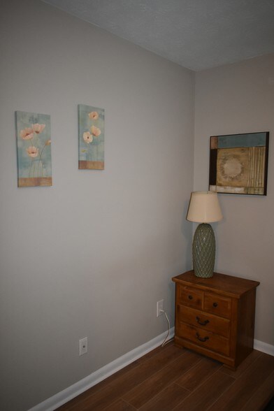 Bedroom - 4836 Atlantic Blvd