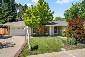 Building Photo - 1413 Goleta Ct