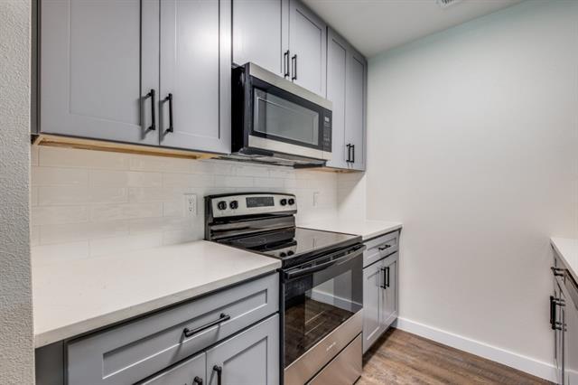 Building Photo - 5909 Gaston Ave