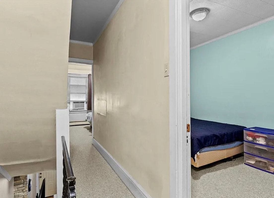 Building Photo - 408 S Lincoln Ave