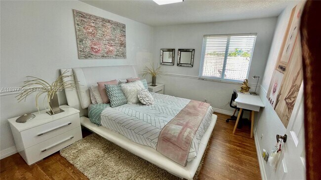 Building Photo - 4093 Staghorn Ln