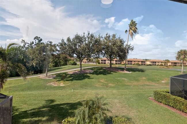 Building Photo - 6474 Willowshire Way