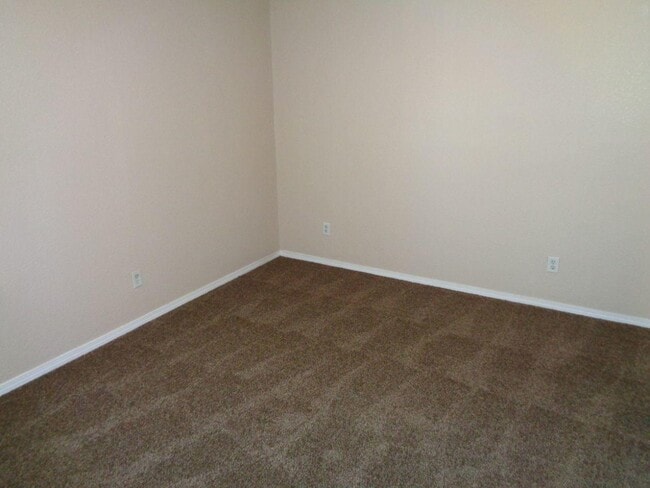 Building Photo - 3096 Tierra Bowles Dr
